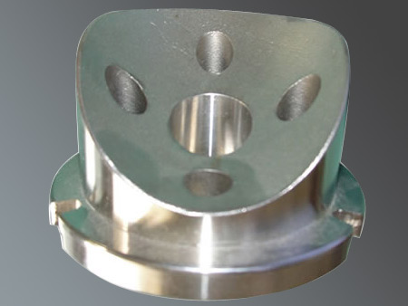 Ajar sampeyan mbedakake antarane casting precision lan casting normal.
